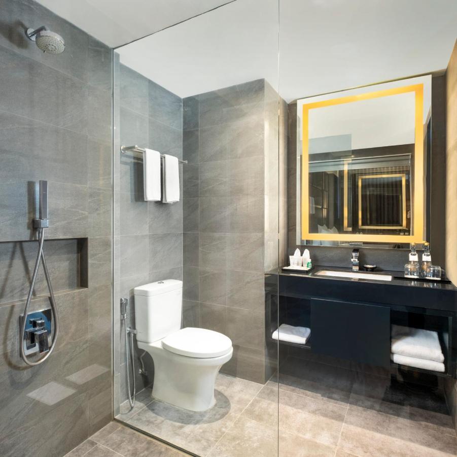 Grand Swiss-Belhotel Darmo Surabaia Exterior foto