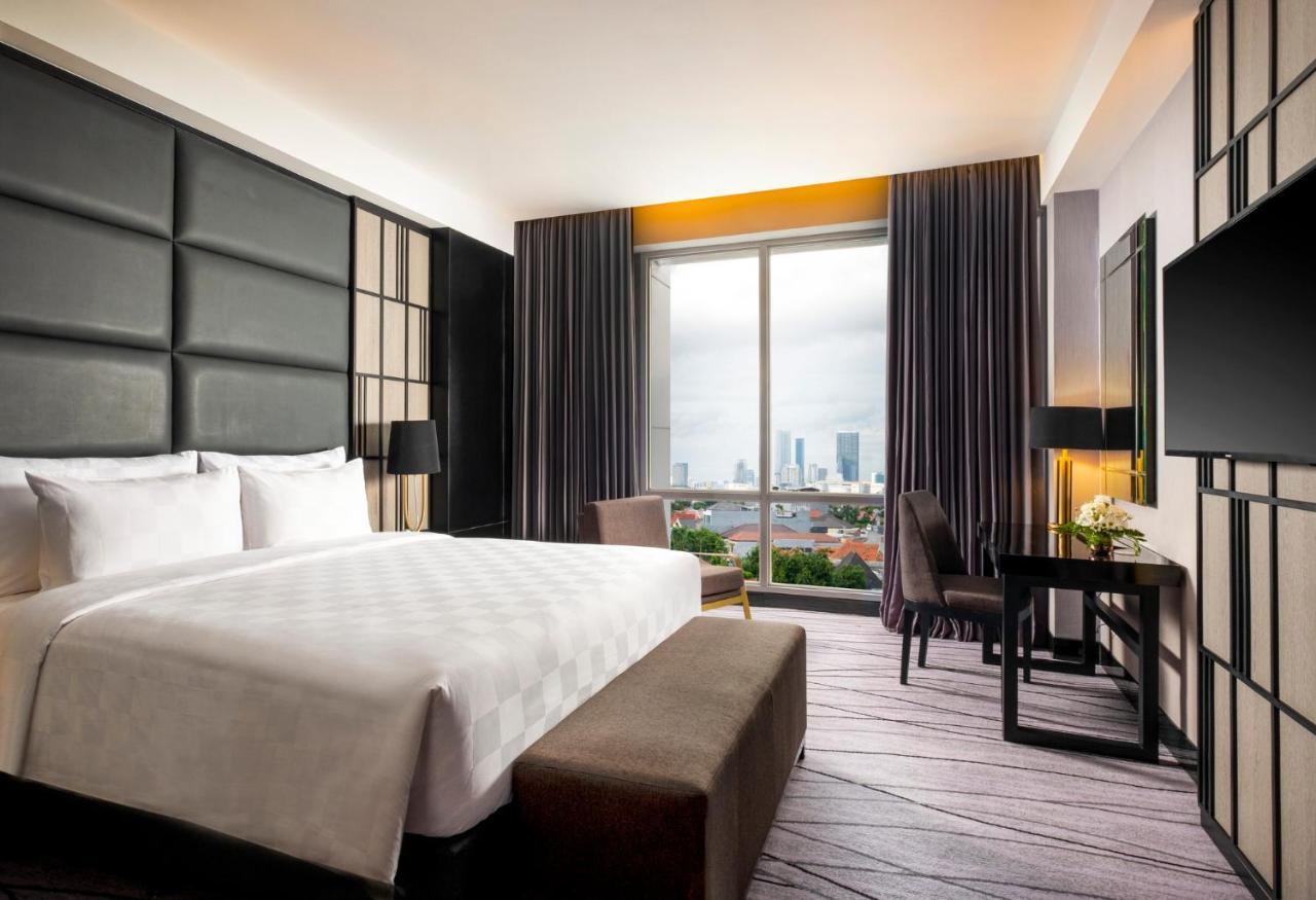Grand Swiss-Belhotel Darmo Surabaia Exterior foto